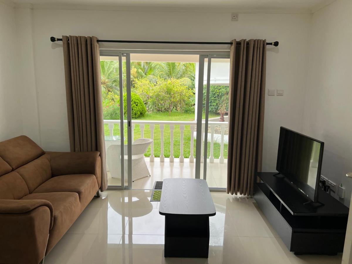 Paul'S Residence Baie Lazare  Экстерьер фото